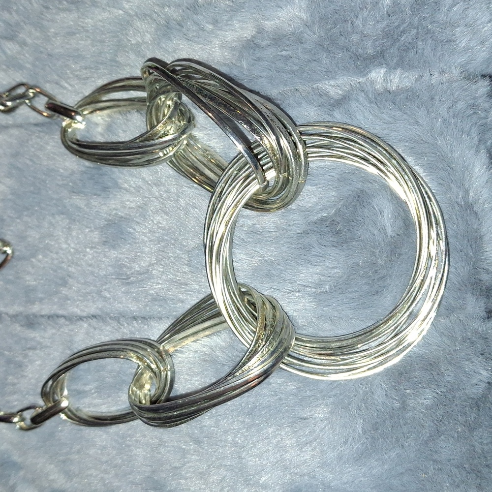 Silver Multiring Statement Necklace Inc. Brand Euc - image 6